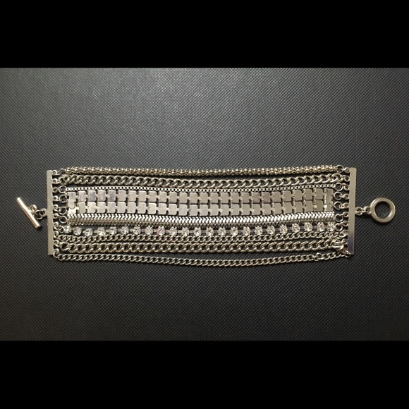 3 chain bracelets - Picture 2 of 8